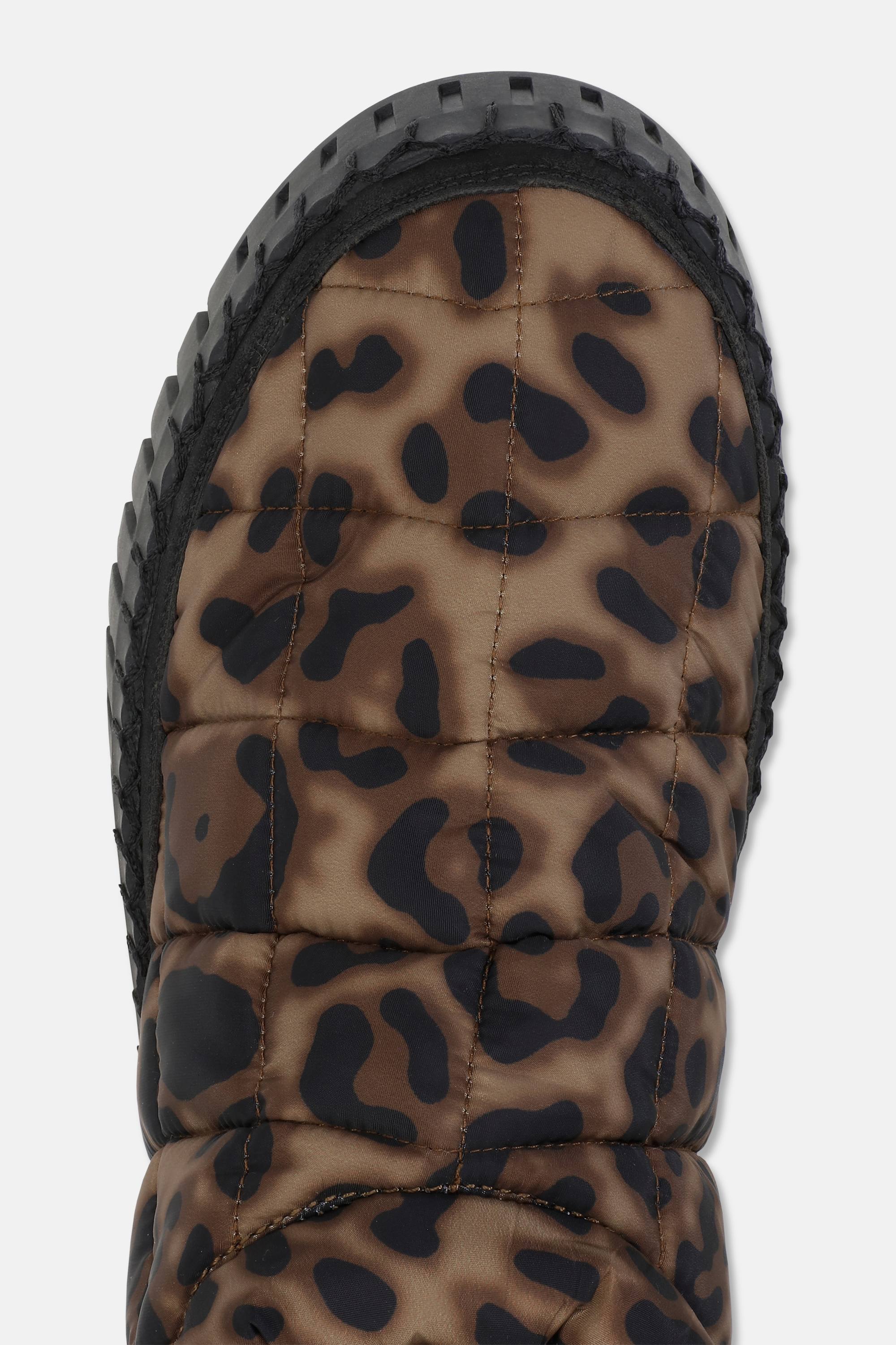 Tulip Low Padded Boot - Brown Panthera Print Black